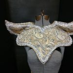 gold _ silver brocade collar