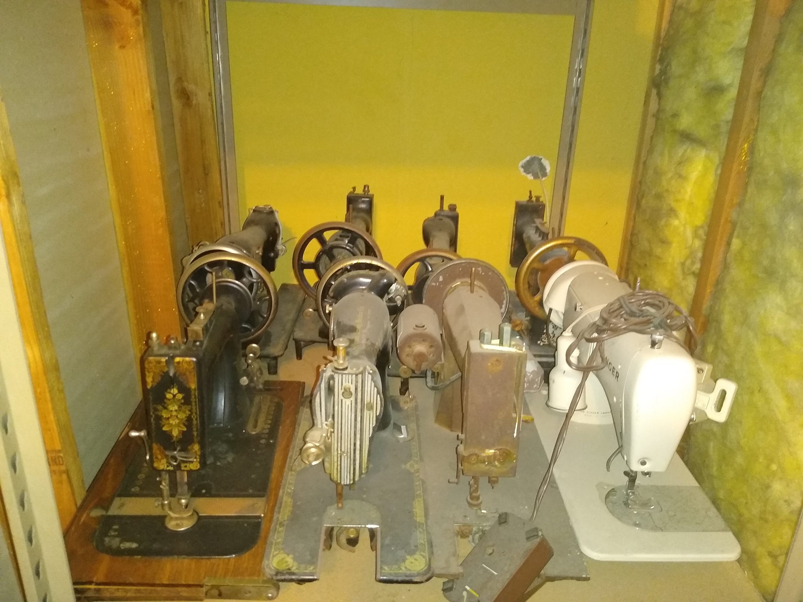 Sewing Machines Desired Effect Rentals